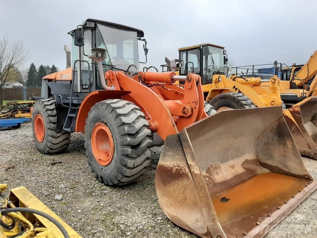Hitachi ZW220 轮式装载机