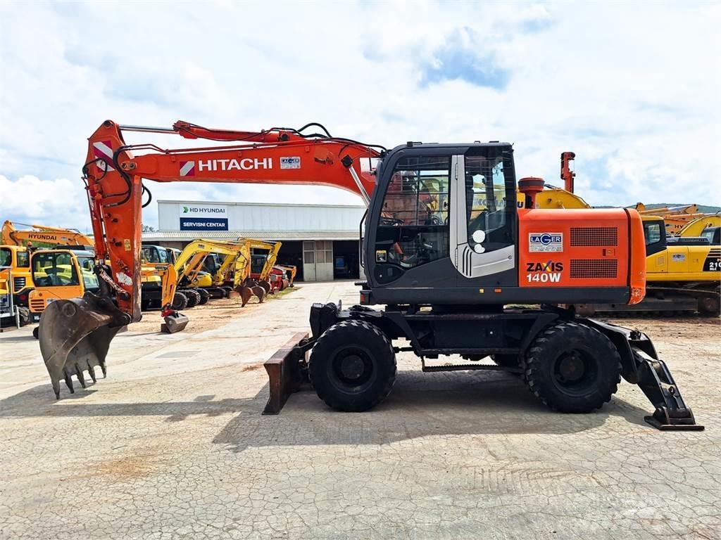 Hitachi ZX140W-3 轮式挖掘机