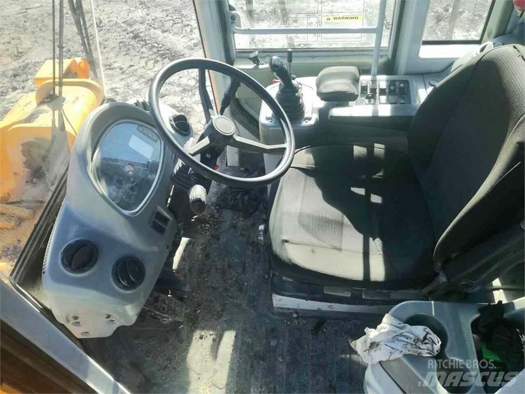 Hyundai HL770-7 轮式装载机