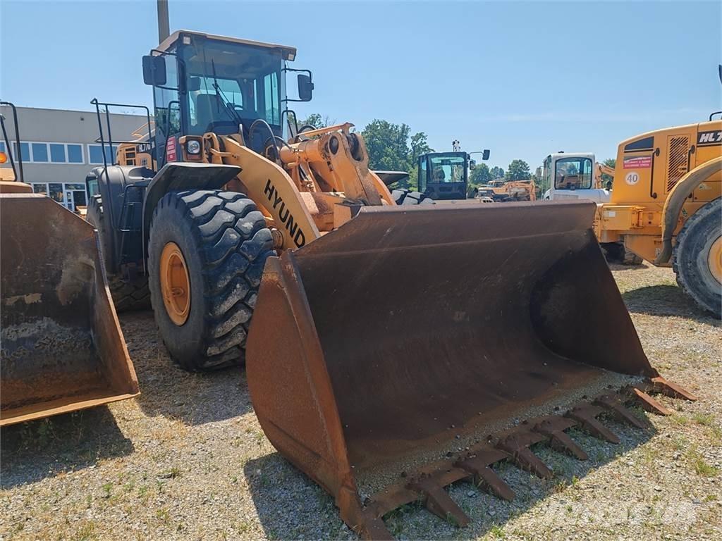 Hyundai HL770-9A 轮式装载机