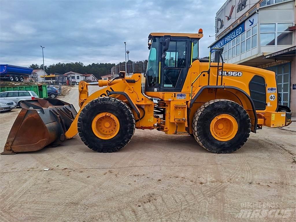 Hyundai HL960 轮式装载机