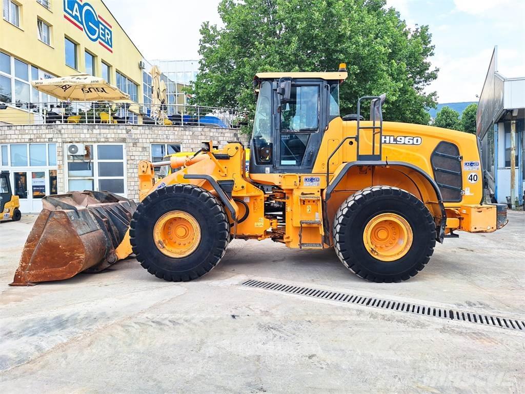 Hyundai HL960 轮式装载机