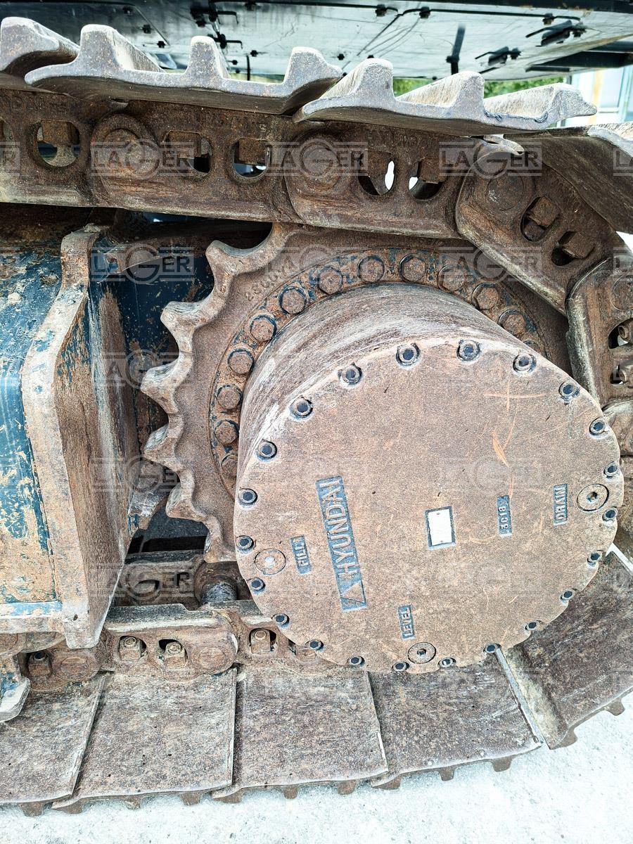 Hyundai HX350L 履带挖掘机