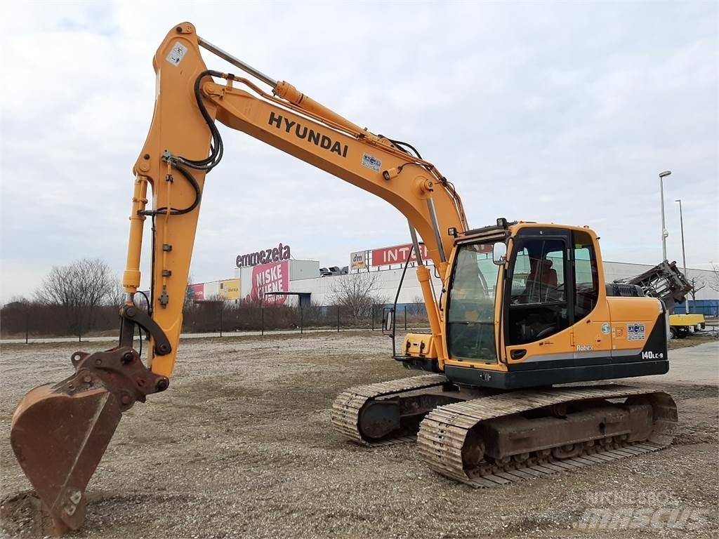 Hyundai R140LC-9 履带挖掘机