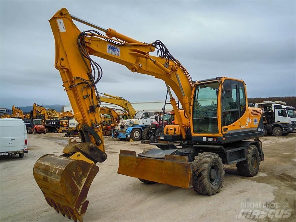 Hyundai R140W-9 轮式挖掘机