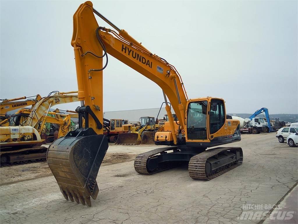 Hyundai R220LC-9S 履带挖掘机