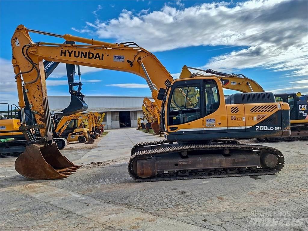 Hyundai R260LC-9A 履带挖掘机