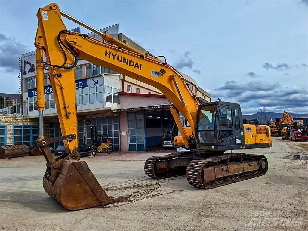 Hyundai R320NLC-7A 履带挖掘机