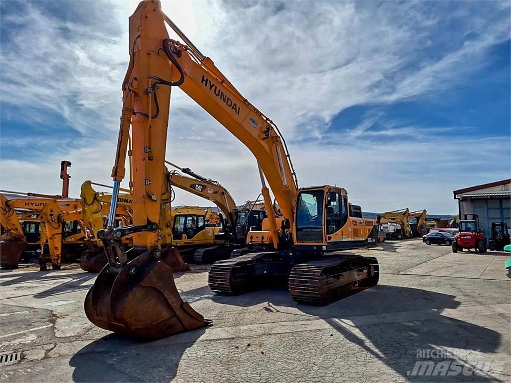 Hyundai R330LC-9A 履带挖掘机