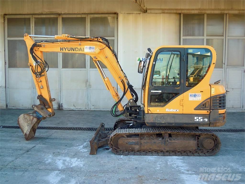 Hyundai R55-9 小型挖掘机