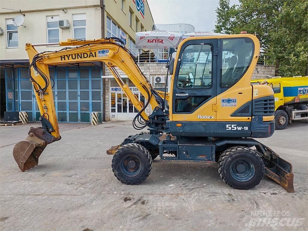 Hyundai R55W-9 小型挖掘机