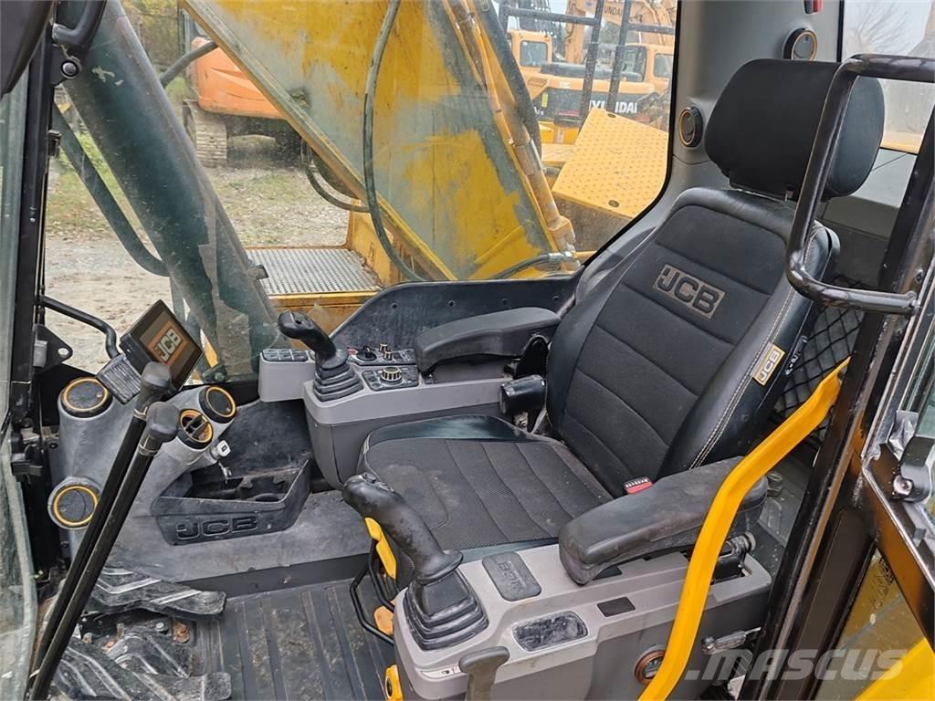 JCB 220 X SLC 履带挖掘机
