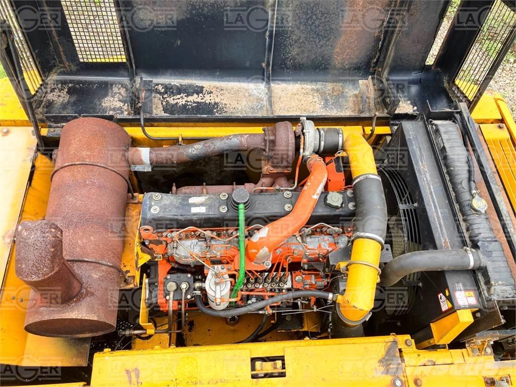 JCB JS300 NL 履带挖掘机