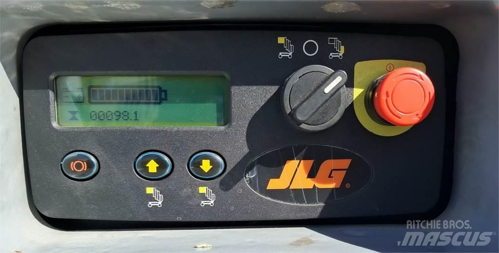 JLG 20MVL 曲臂高空工作平台