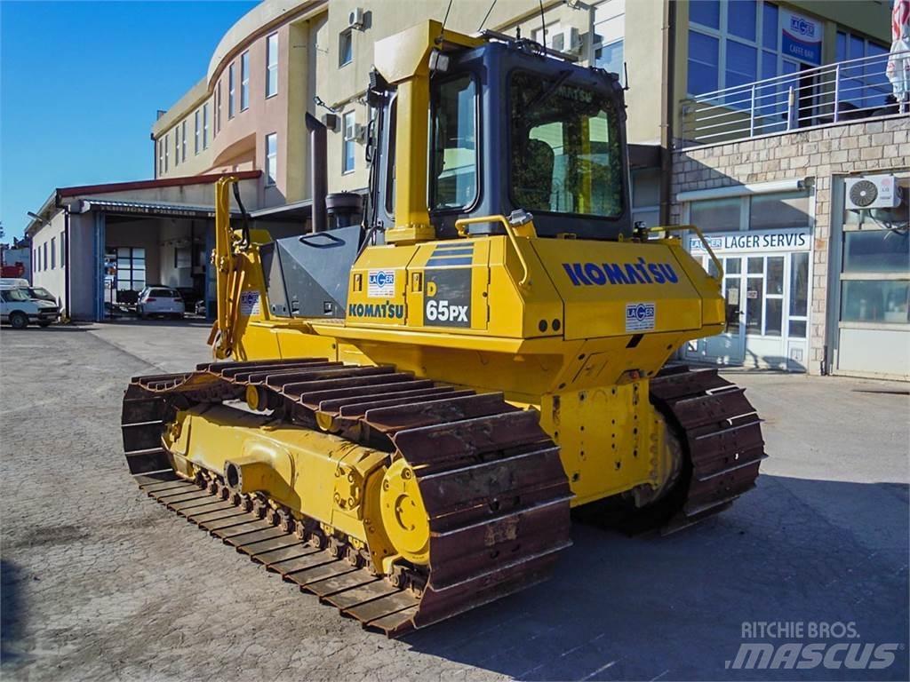 Komatsu D65PX-15EO 履带式推土机