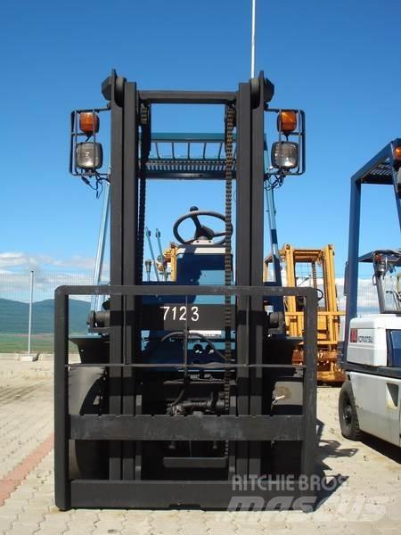 Komatsu FG20-11 其他叉车