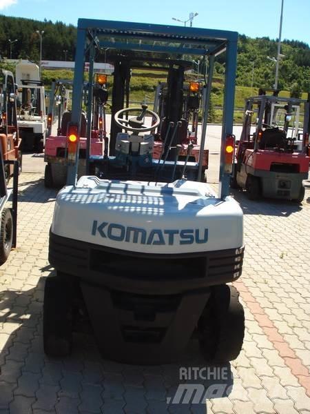 Komatsu FG20-11 其他叉车