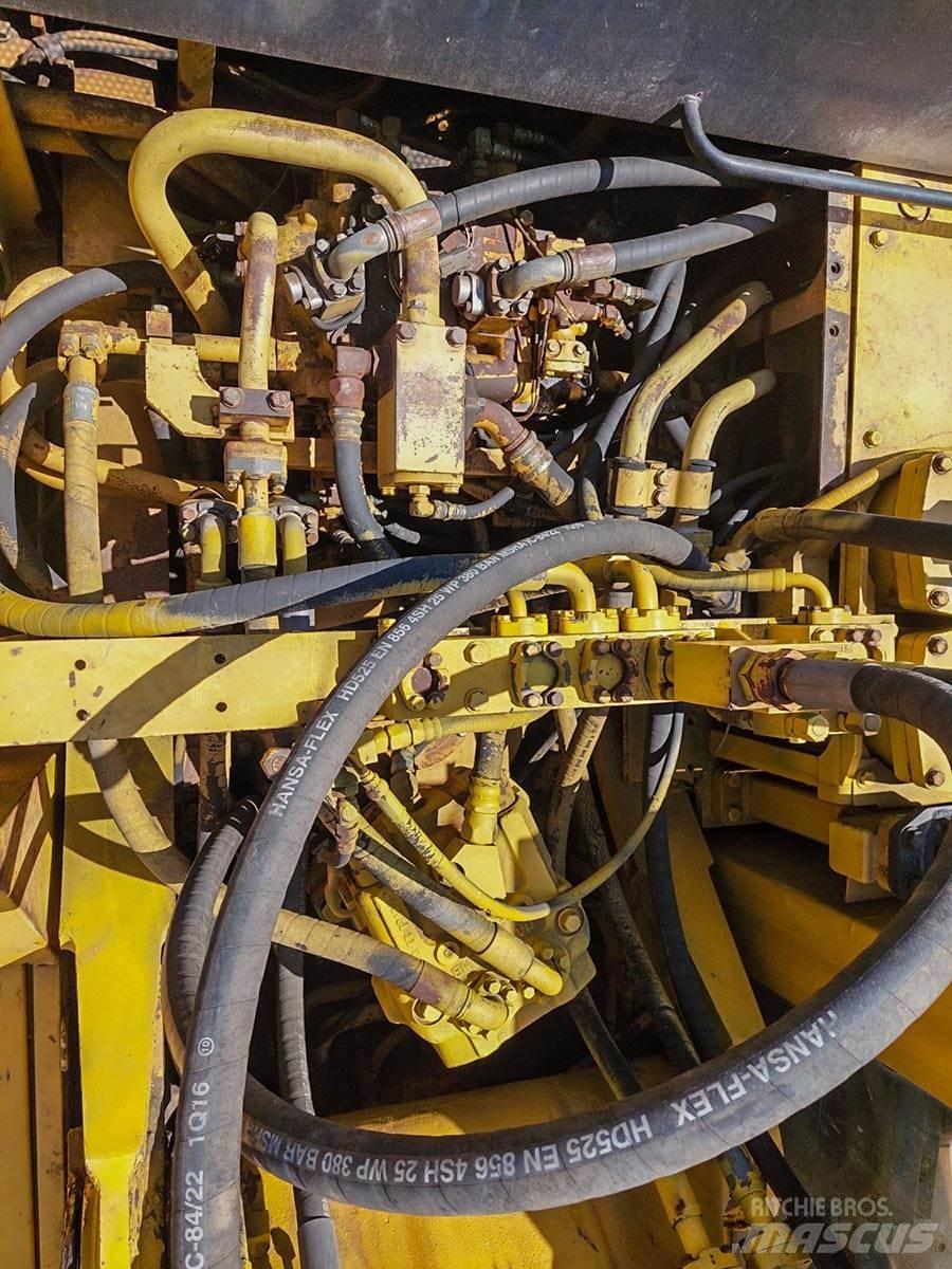 Komatsu PC400LC 履带挖掘机