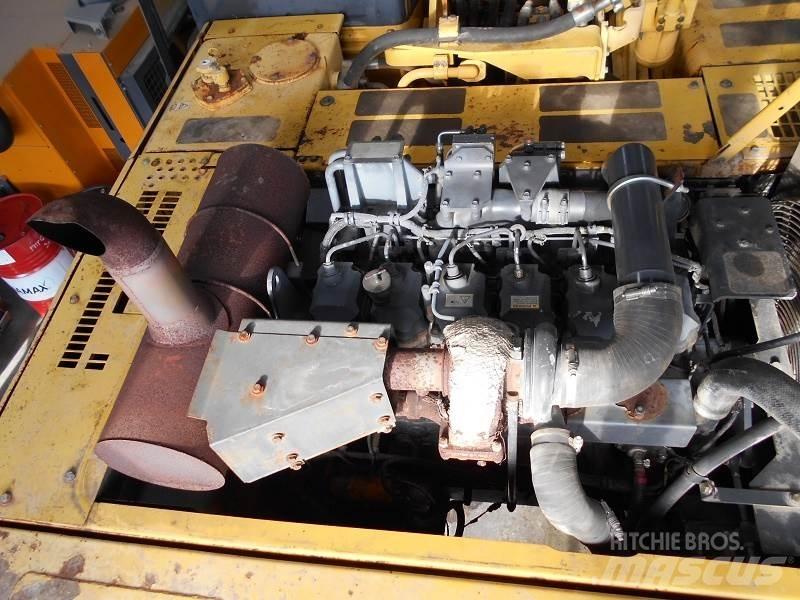 Komatsu PC450LC-7K 履带挖掘机