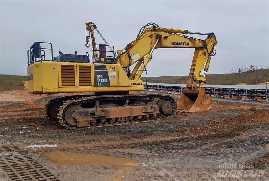 Komatsu PC700LC-8 履带挖掘机