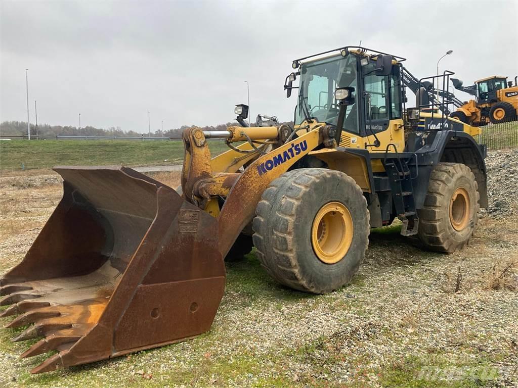 Komatsu WA 470-7 轮式装载机
