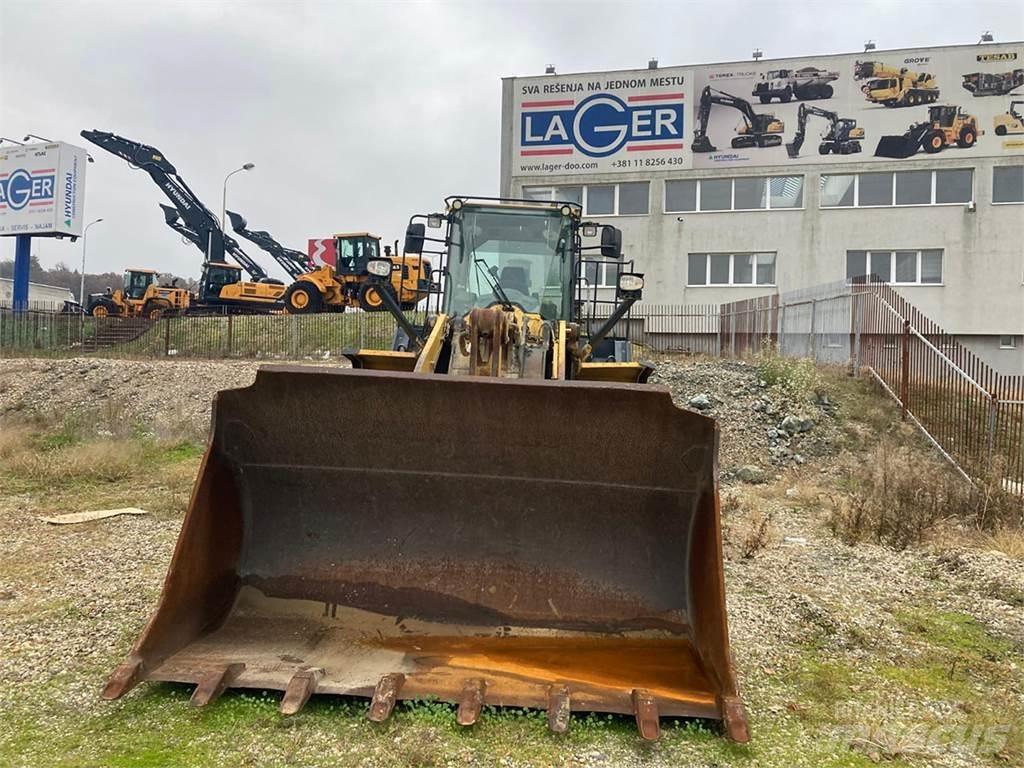 Komatsu WA 470-7 轮式装载机