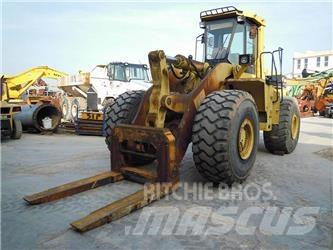 Komatsu WA500-1 轮式装载机