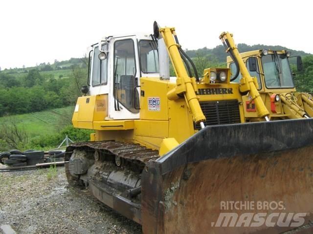 Liebherr PR 732 L 履带式推土机