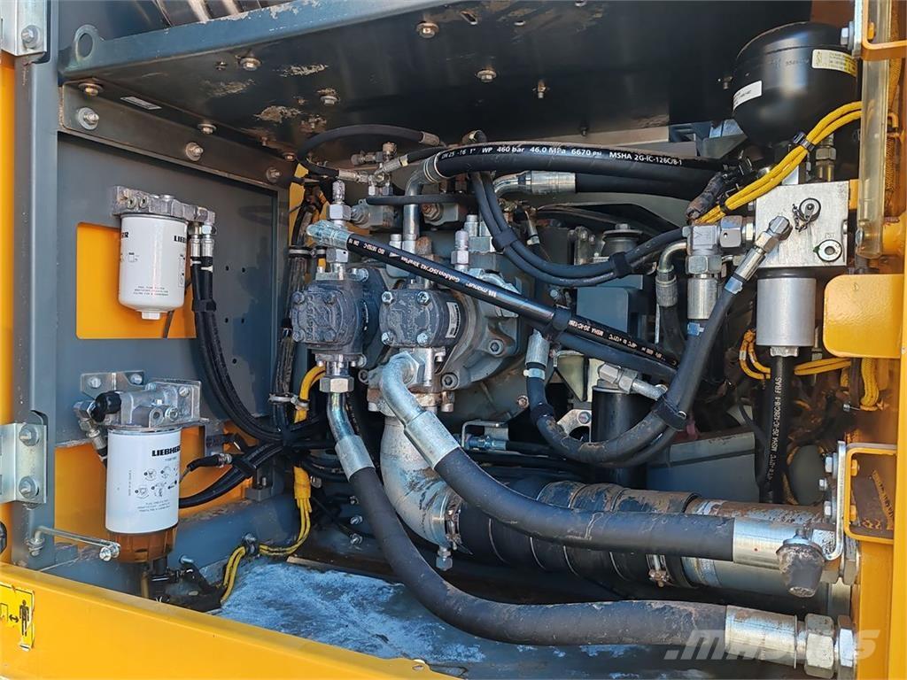 Liebherr R924 NLC 履带挖掘机