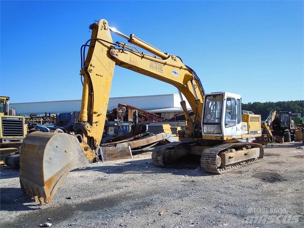 Liebherr R932HDSL 履带挖掘机