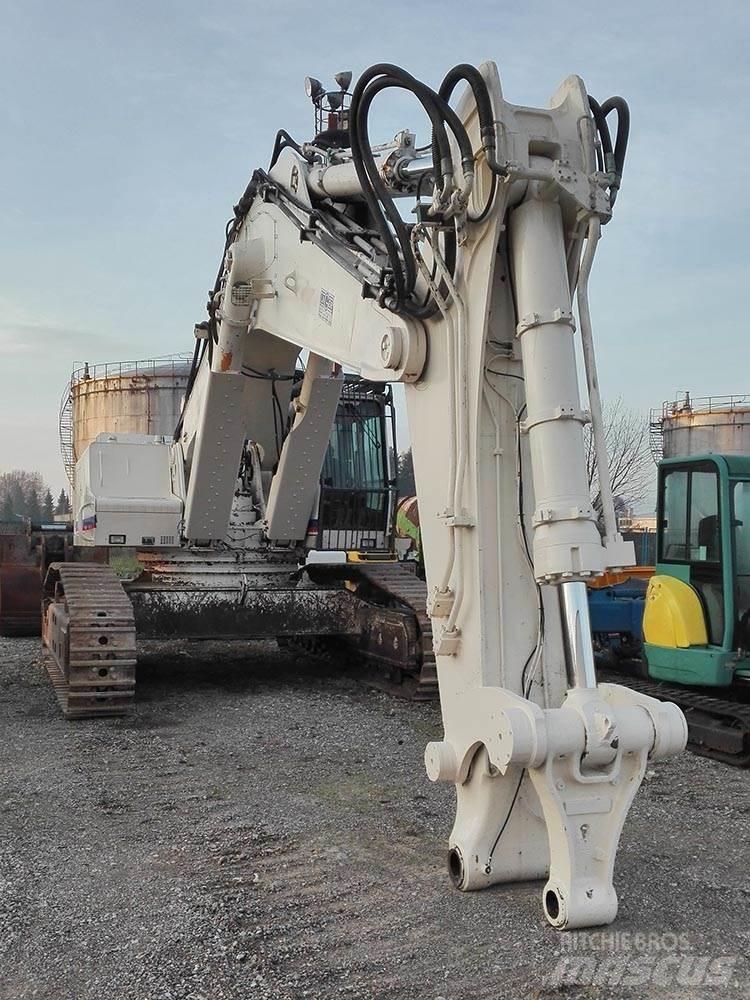 Liebherr R974B 履带挖掘机