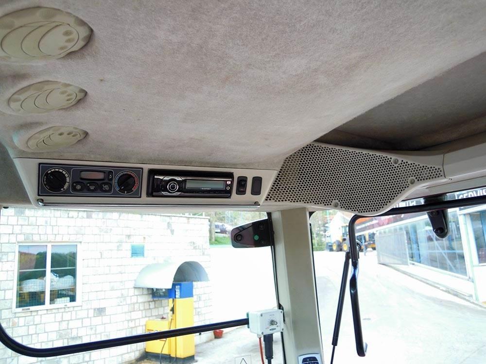 Massey Ferguson 8690 拖拉机/农用车