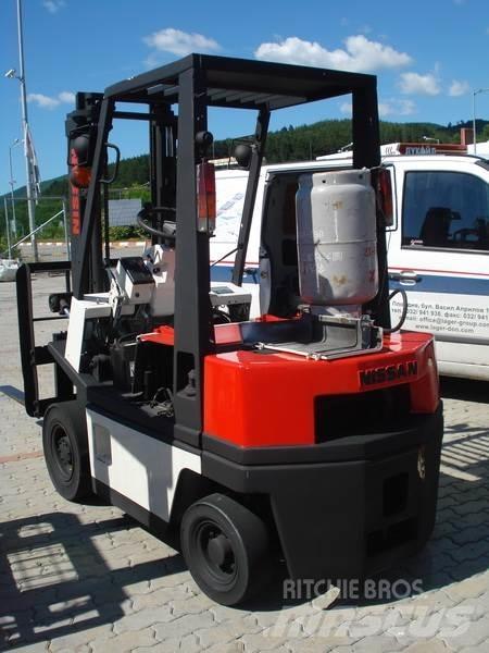 Nissan NH01A15 其他叉车