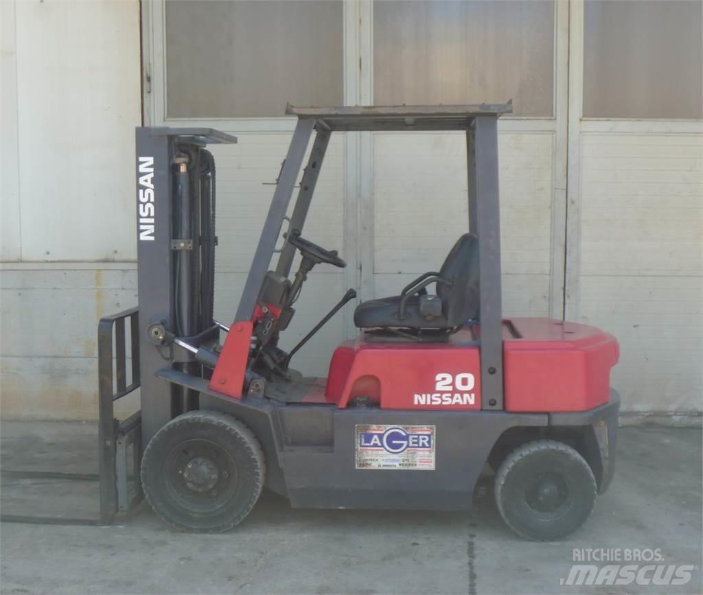 Nissan PJ02 其他叉车