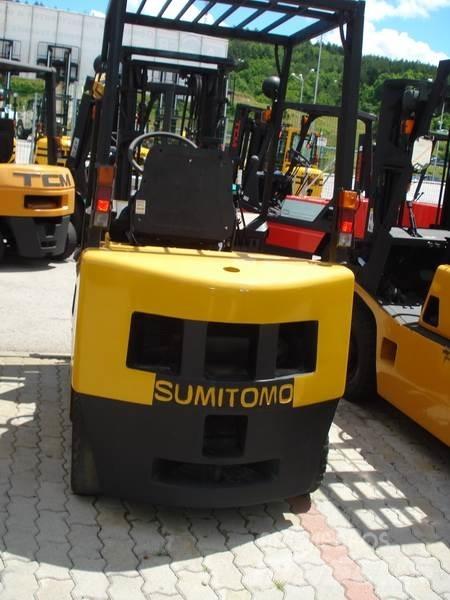 Sumitomo 03-FG15PVID5 其他叉车