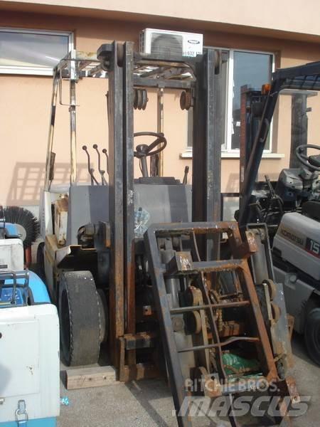 TCM FG25N2S 其他叉车