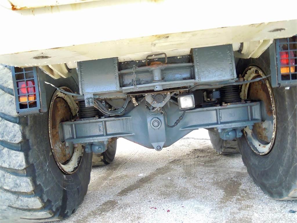 Terex TA27 铰接式自卸车