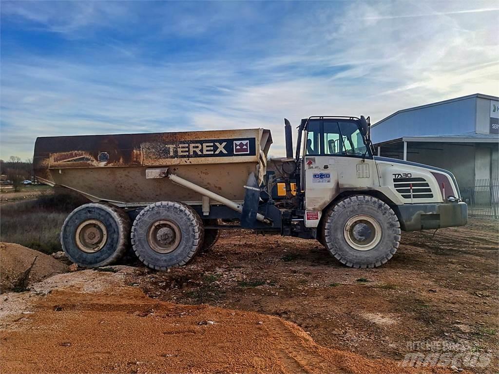 Terex TA30 铰接式自卸车