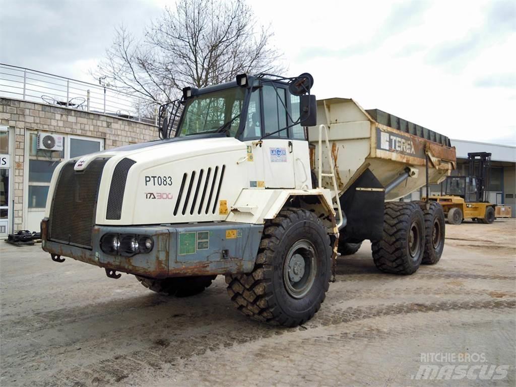 Terex TA300 铰接式自卸车