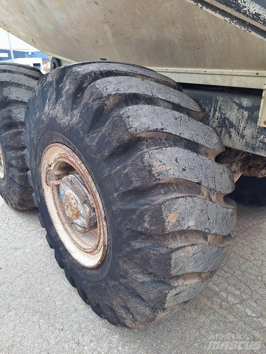 Terex TA300 铰接式自卸车