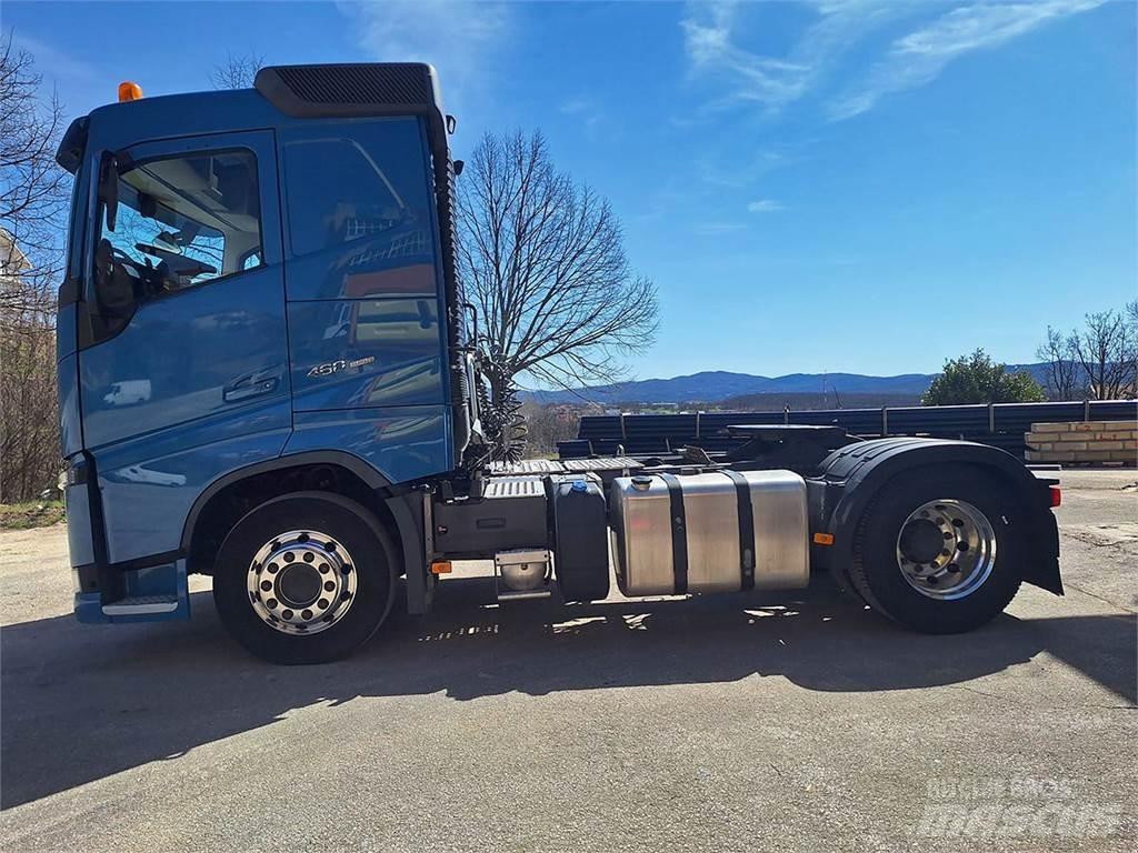 Volvo 460 自卸式货车