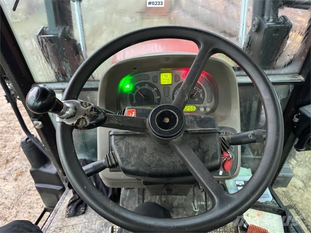 Case IH JXU 95 拖拉机/农用车