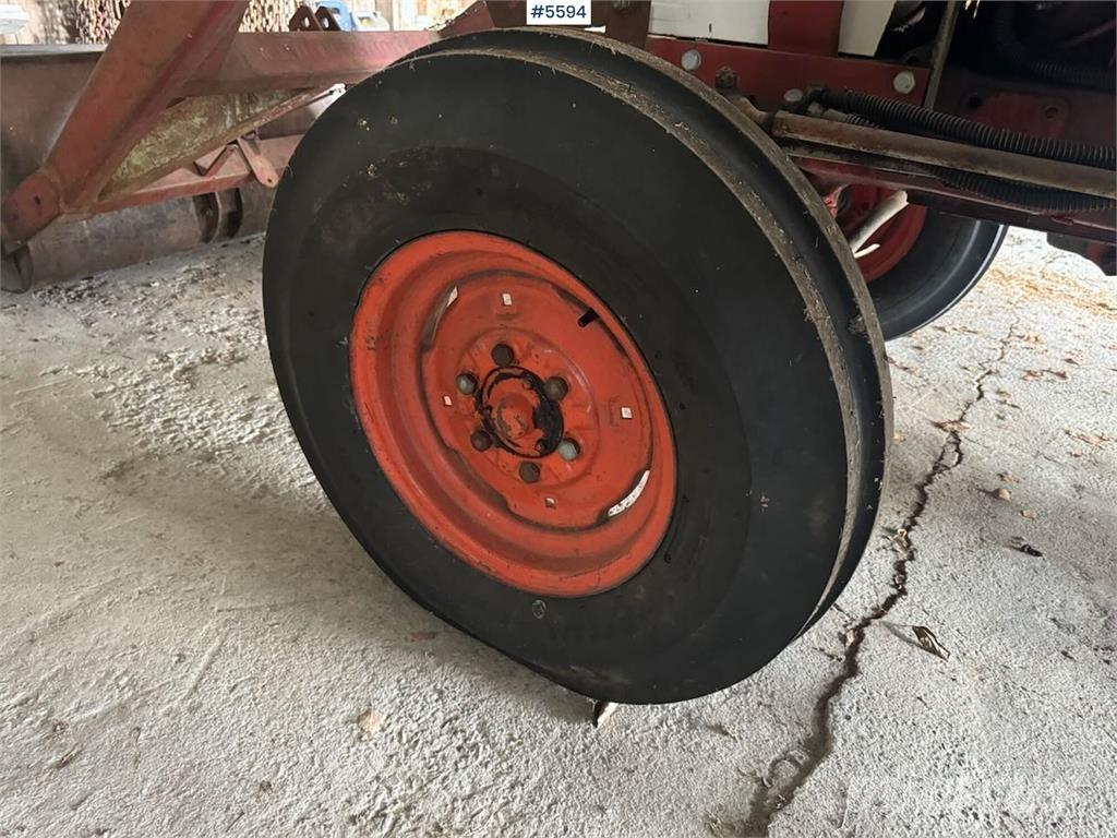 David Brown 885 拖拉机/农用车
