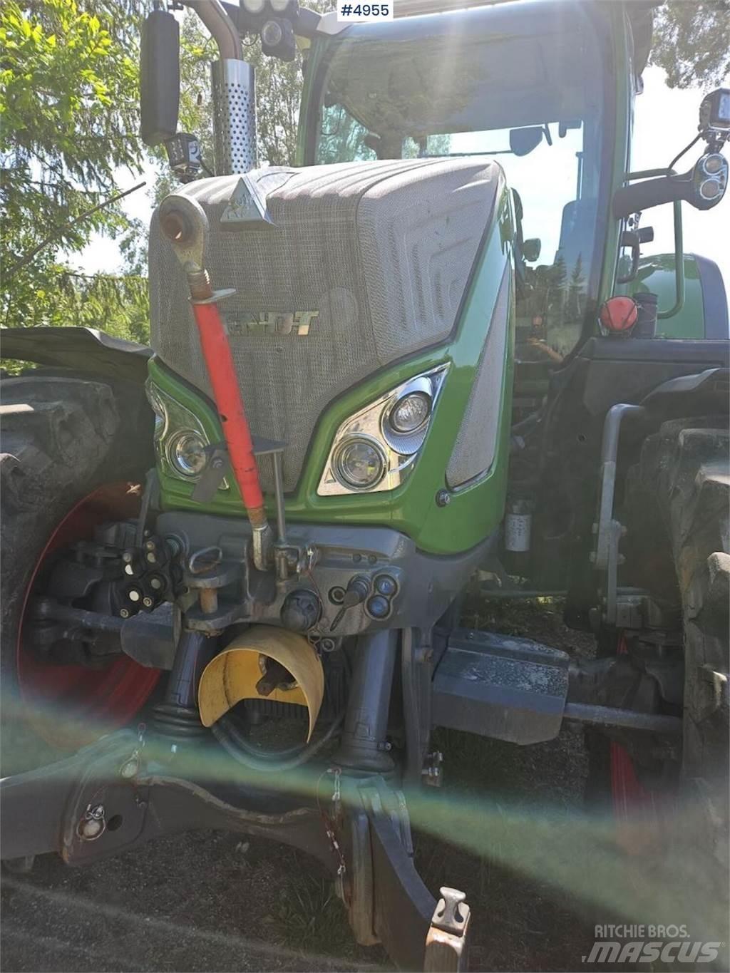 Fendt 724 Vario 拖拉机/农用车