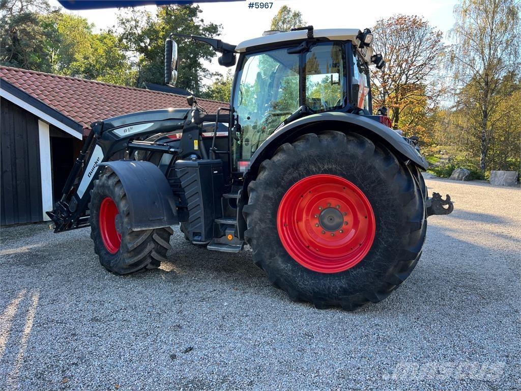 Fendt 724 Vario 拖拉机/农用车