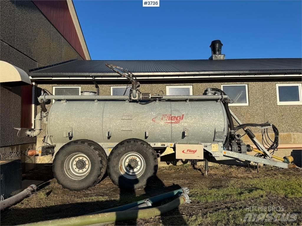 Fliegl VFW 10600 条播机