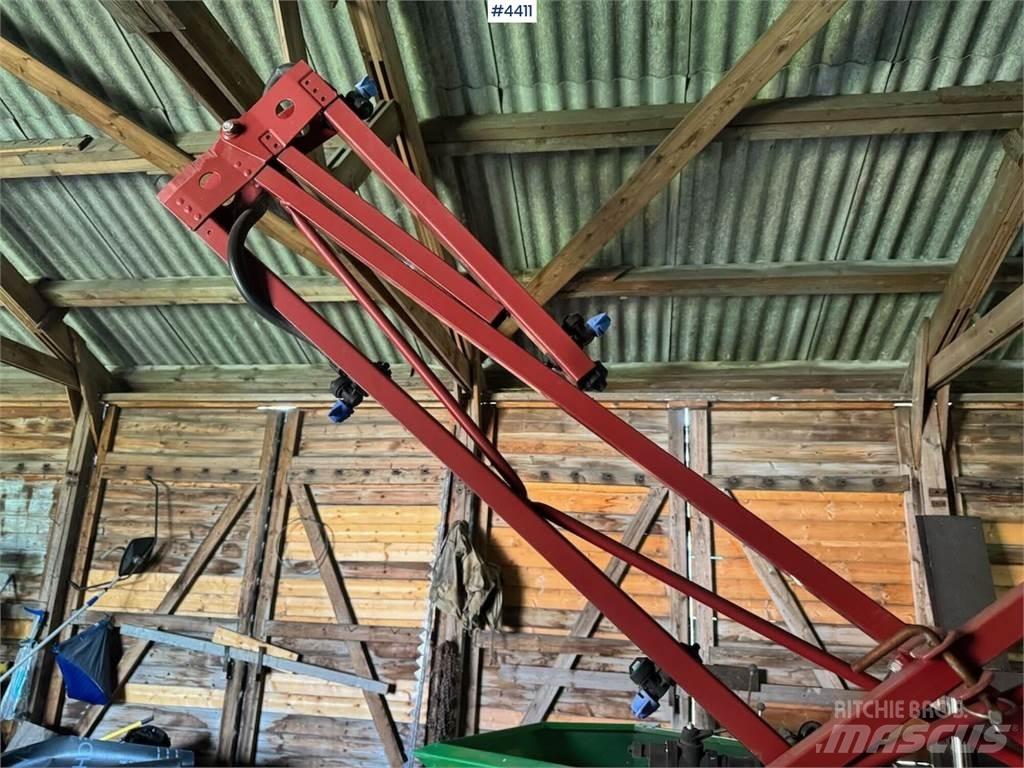 Hardi NK 400 牵引式喷雾机