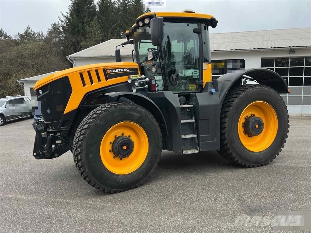 JCB Fastrac 8330 拖拉机/农用车