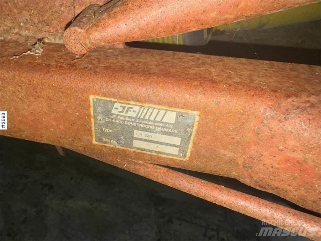 JF CR 320 其他根茎作物收获机械