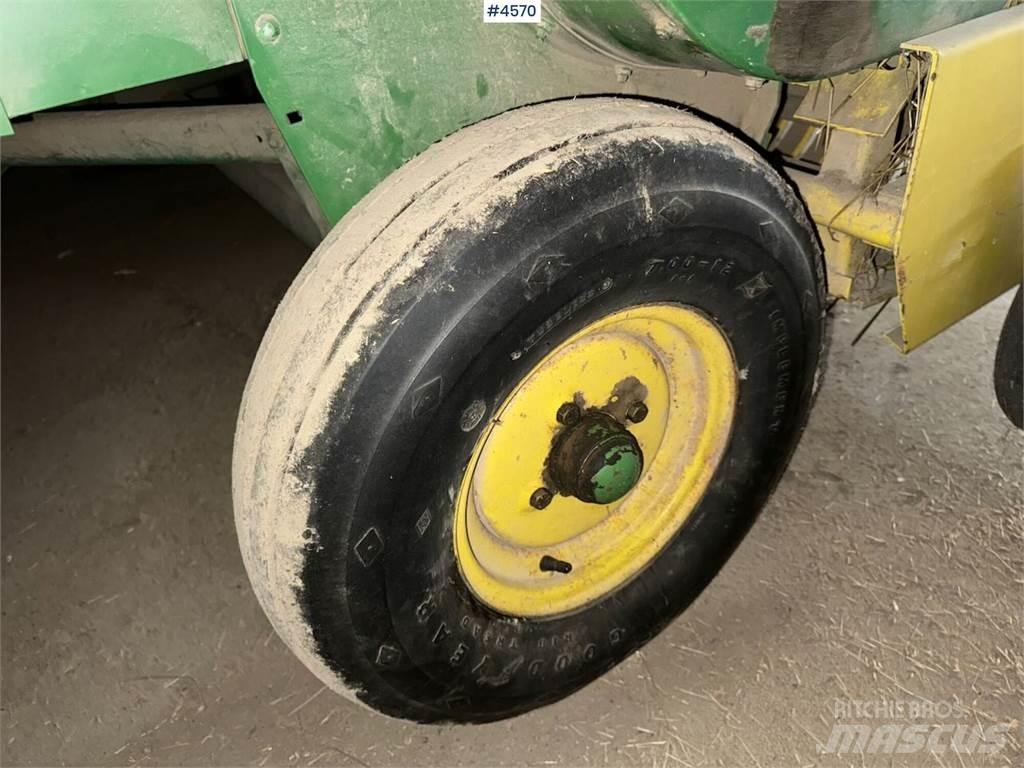 John Deere 332 A 其他根茎作物收获机械